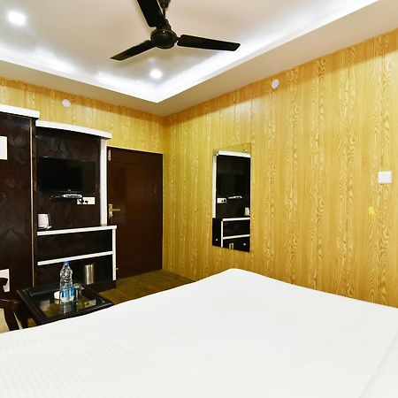 Surbhi Guest House Дхарамсала Екстериор снимка
